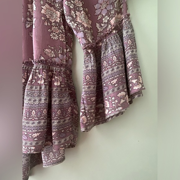 American Eagle Outfitters Floral Peasant Pinkish Hue Lace-up Neckline Top (NWT) - Picture 6 of 16